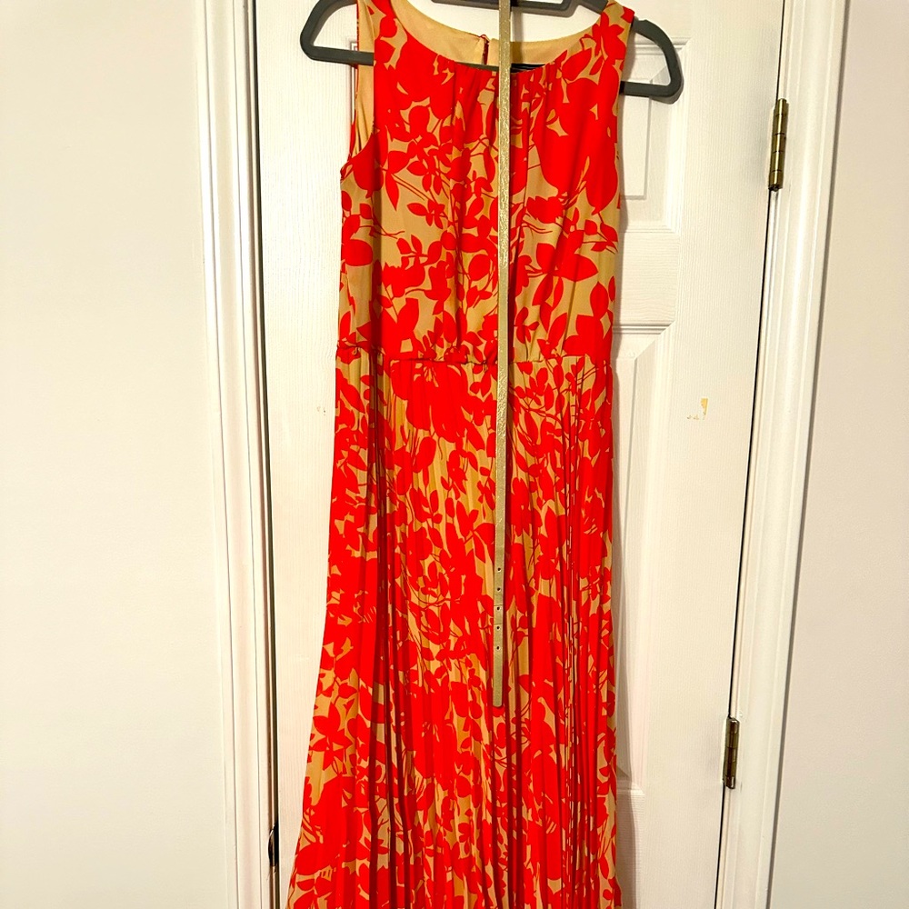 Beautiful Jessica Howard Dress